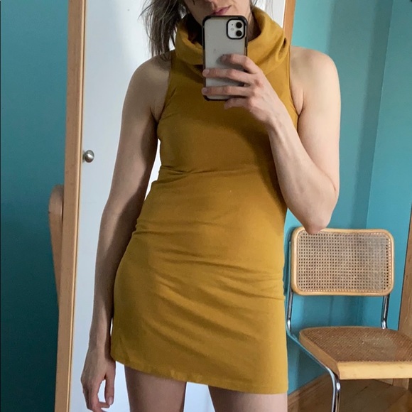 American Apparel mustard dress - Picture 3 of 8